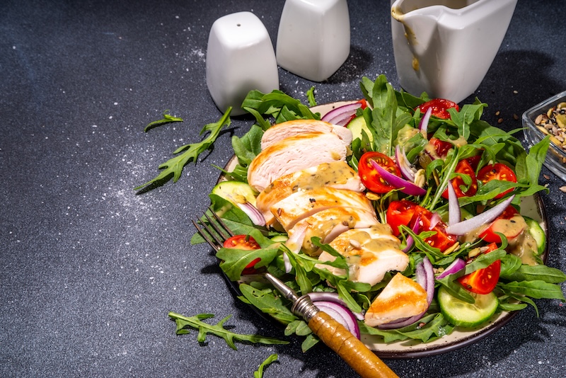 Kycklingsallad med hampaoljedressing